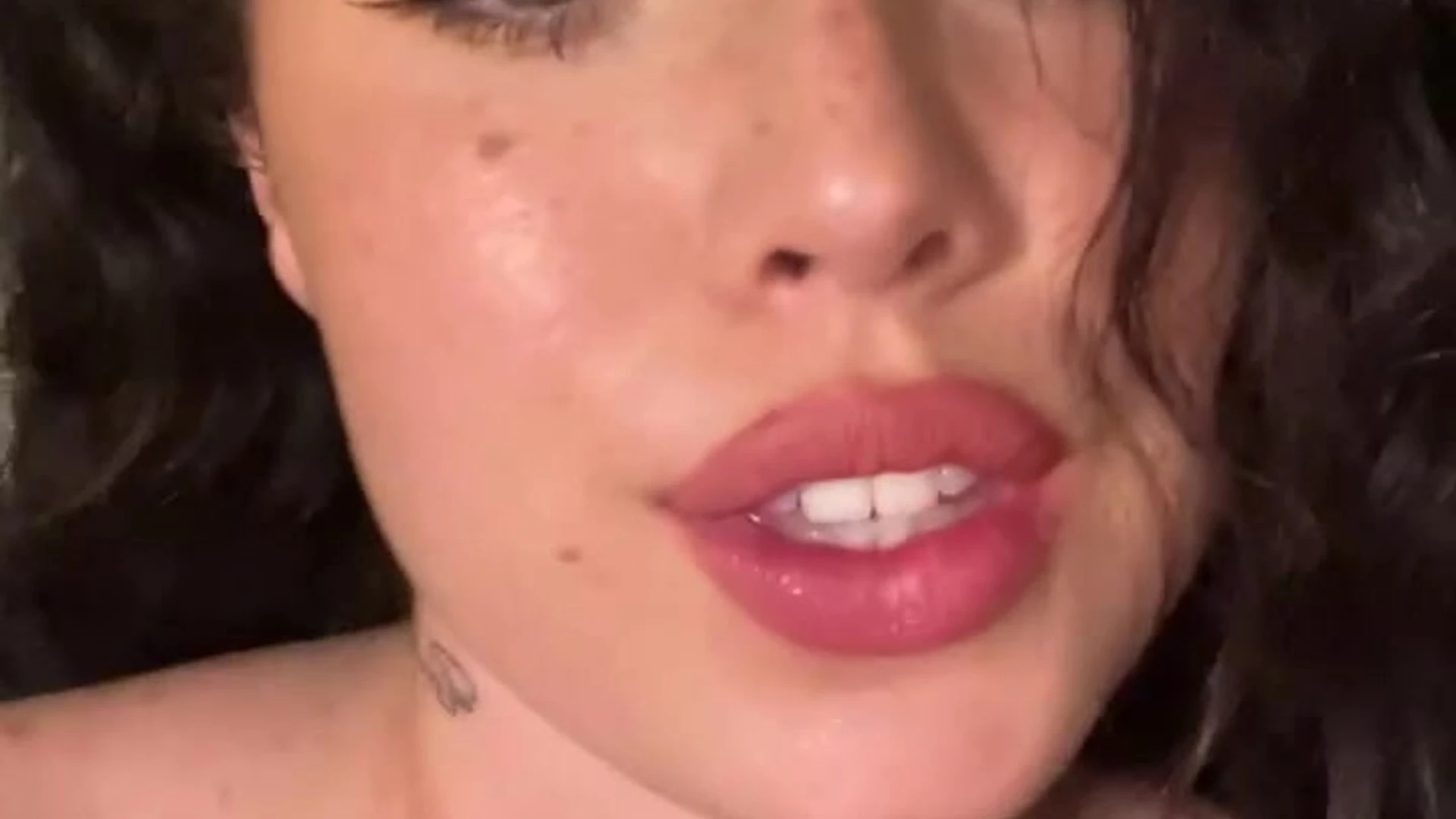 Exposed Self-assured natural tits cristiana love onlyfans leaked pics Video