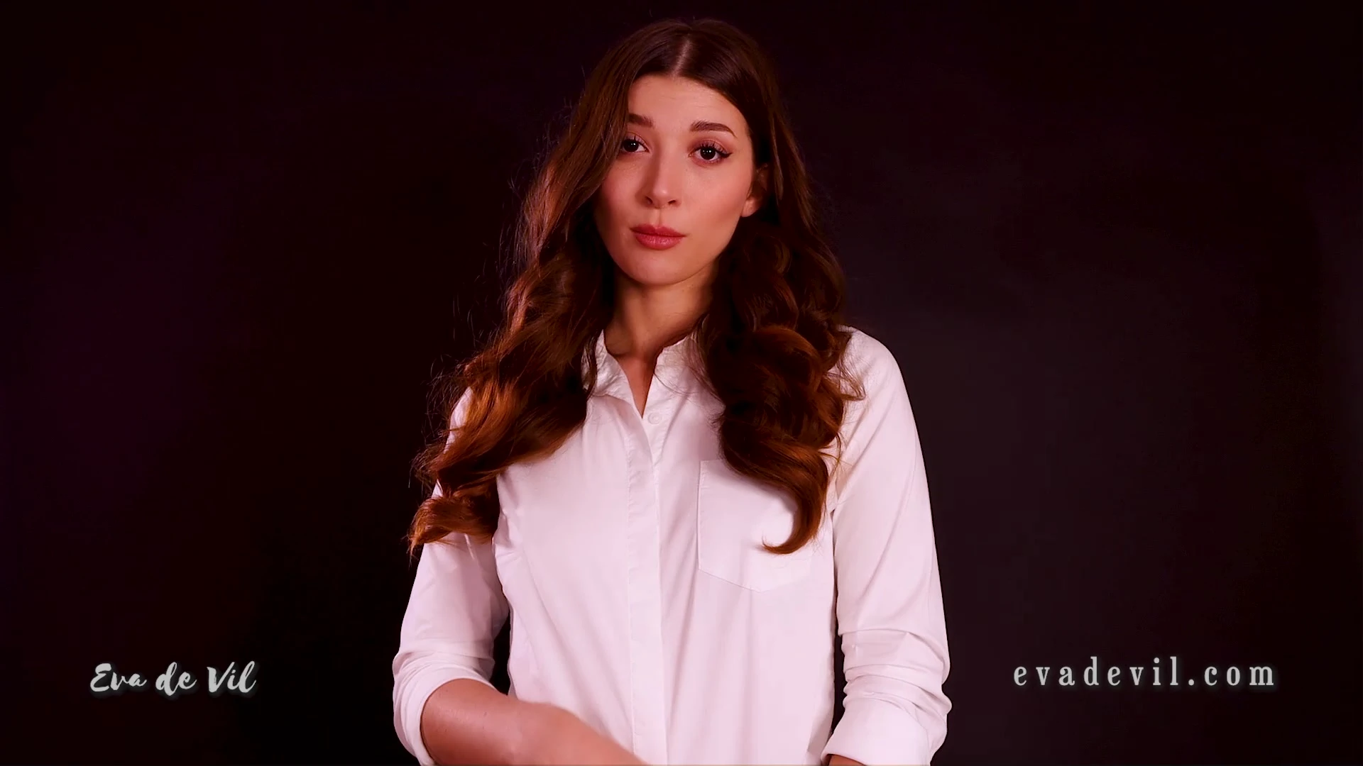 Benevolent brunette Eva de Vil porn Sensational