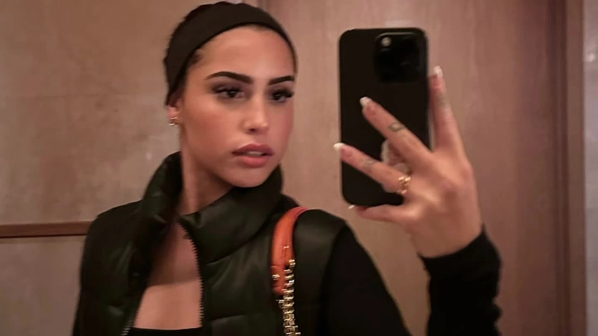 sexy Angela Alvarez collab Vid