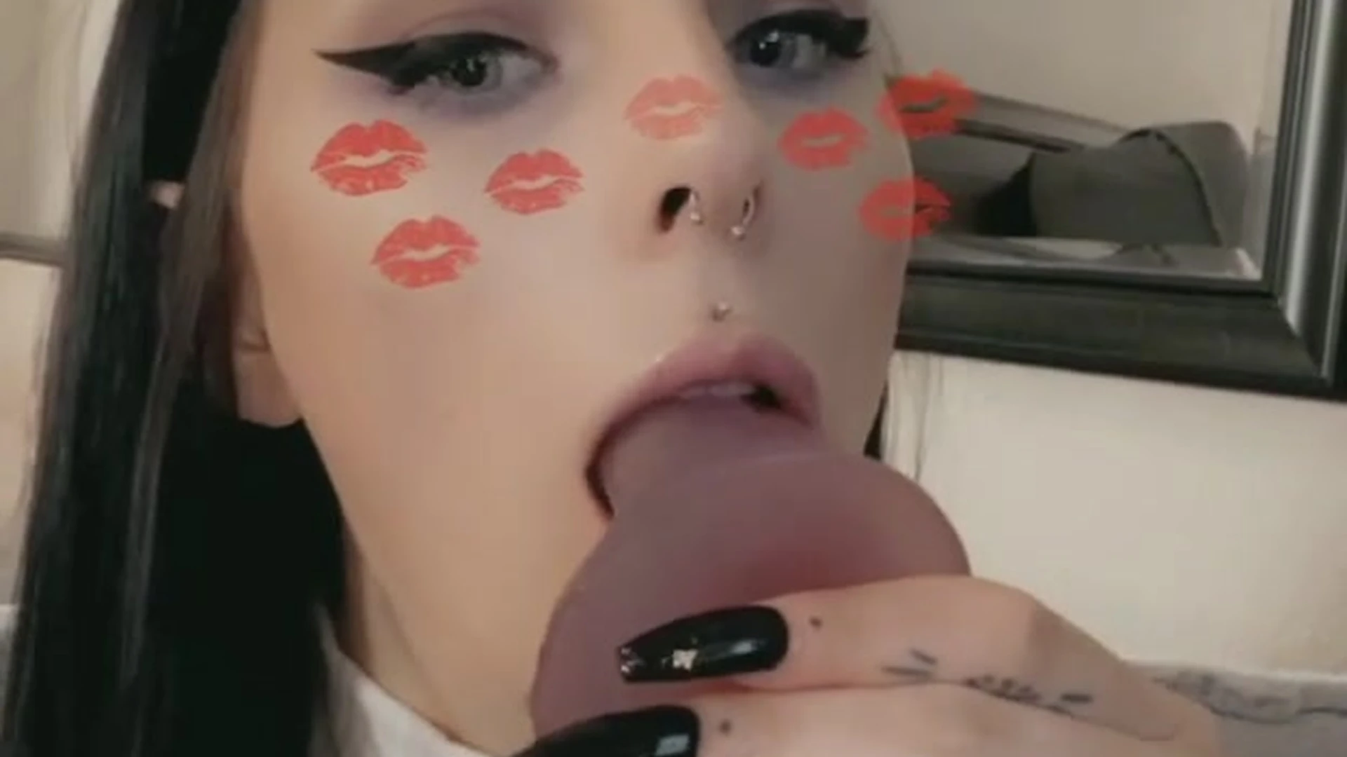 cute hoe Strawberrysquirtcake Naked leaked Exposed