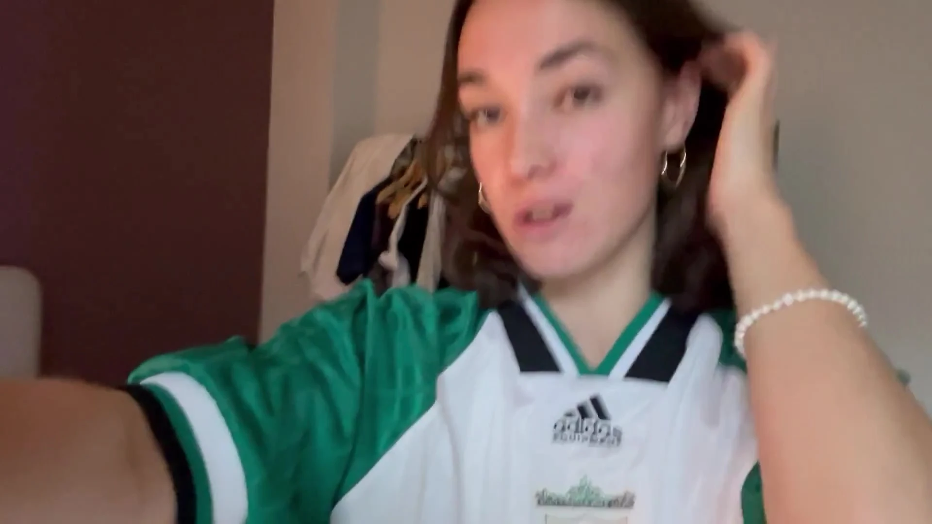 Exposed Empowered brunette Cheekymz of leaks