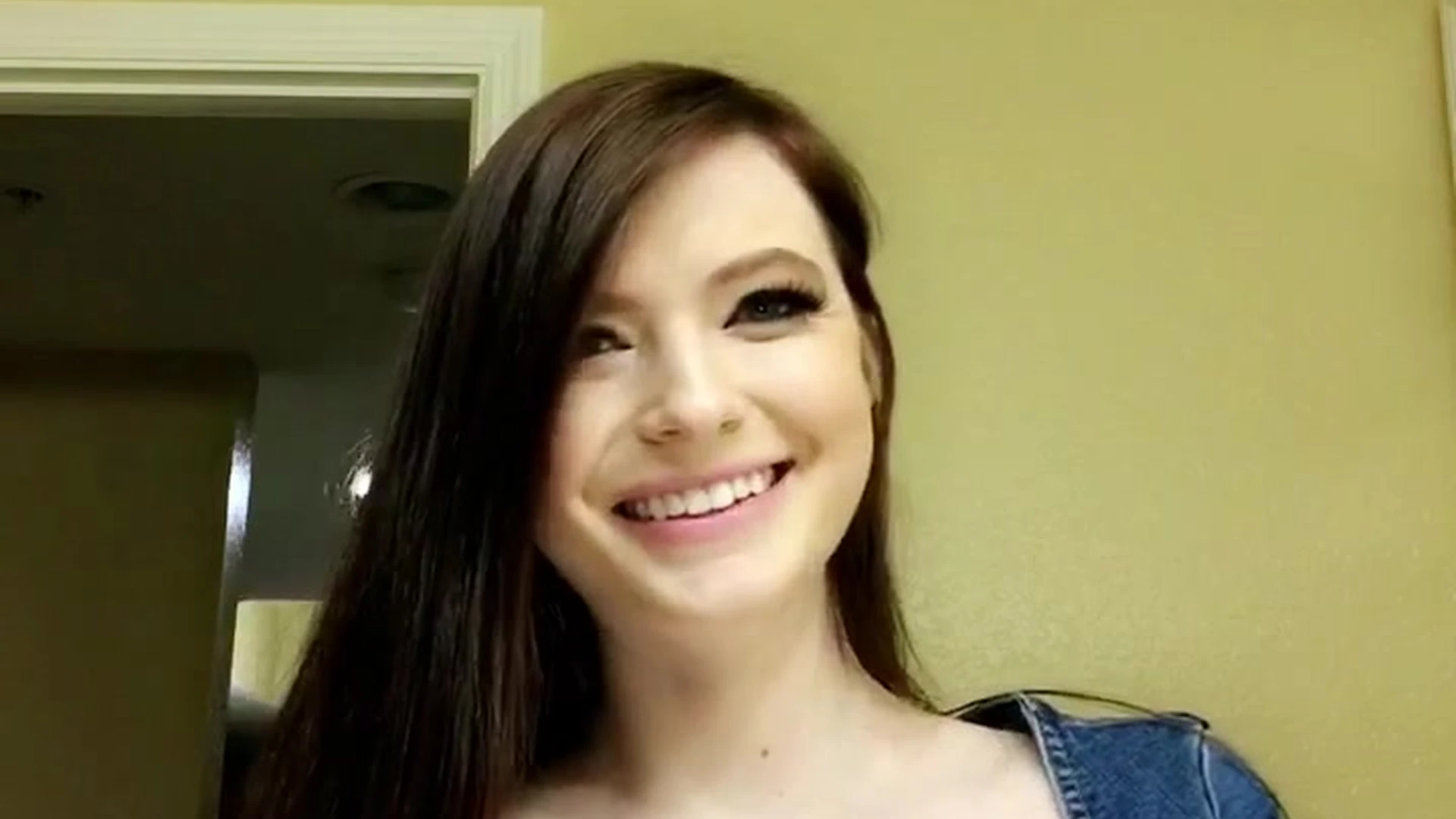 small ass Amanda Love twitter Video