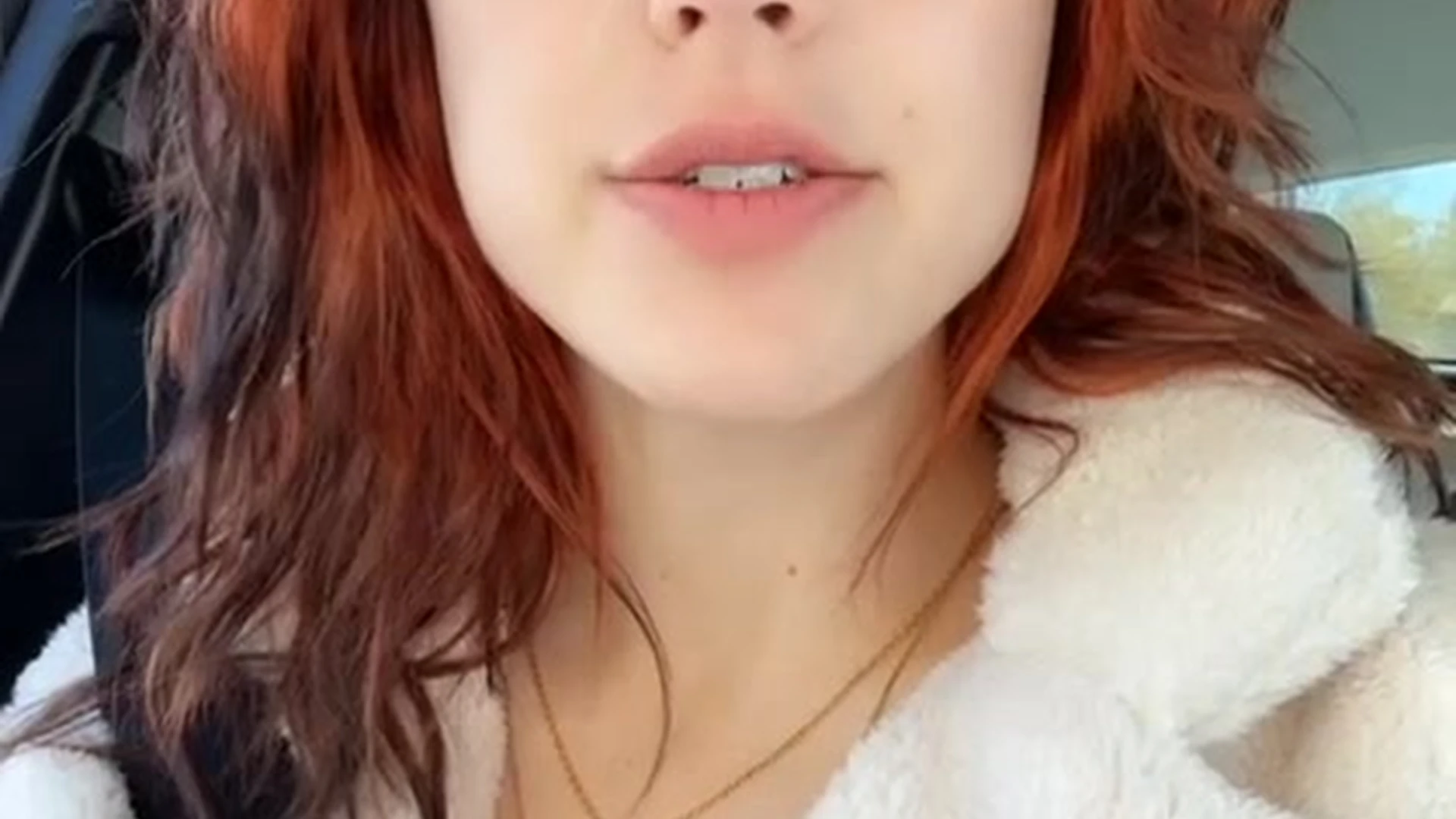 fucktoy white girl Molly Stewart solo Exposed