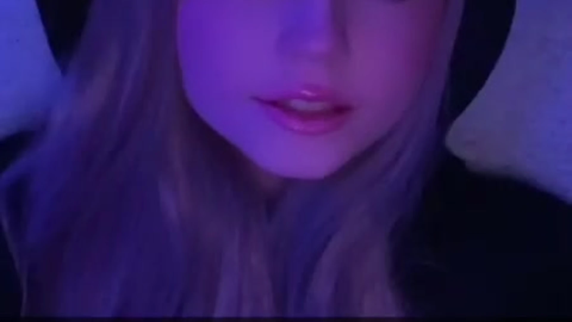fucktoy Dripping petite Strawbeariemilkk nude