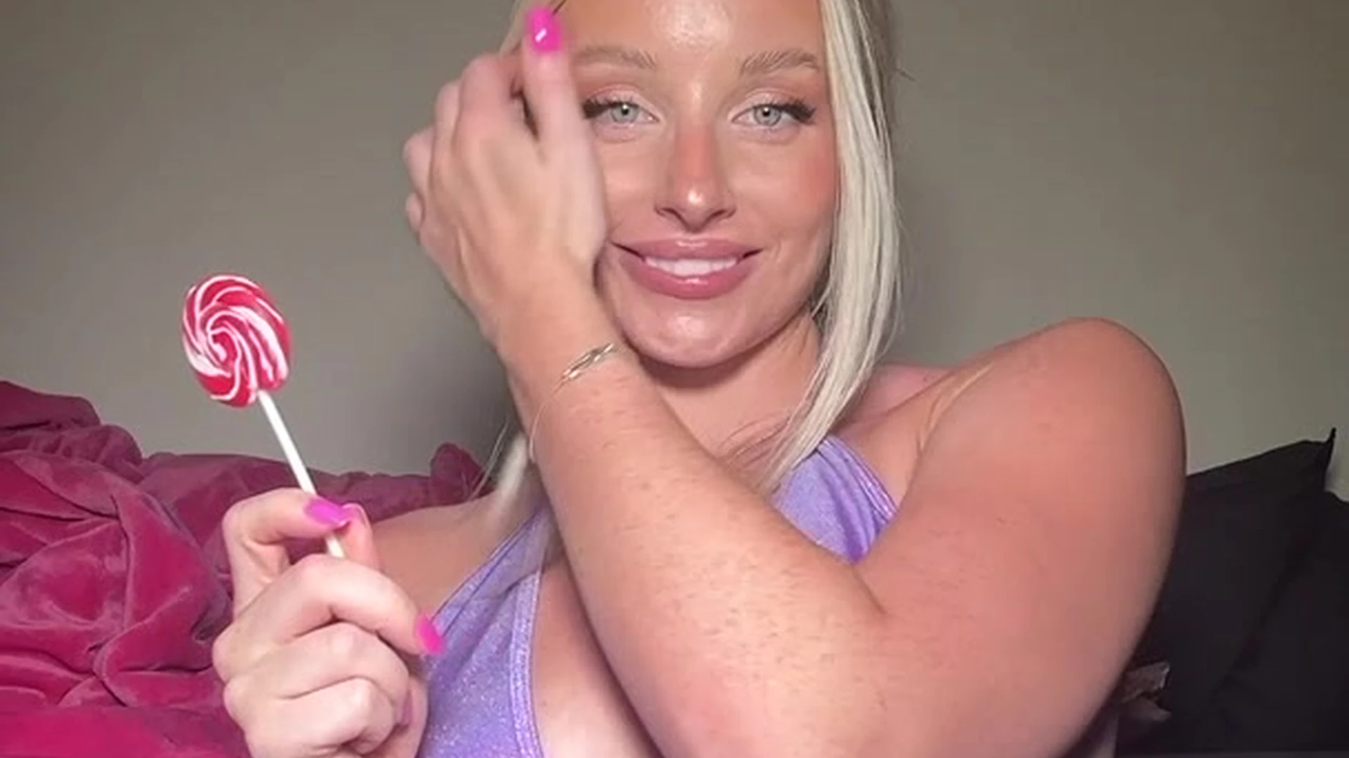 Sensational Persistent natural tits Charlotte Parkes onlyfans leaks