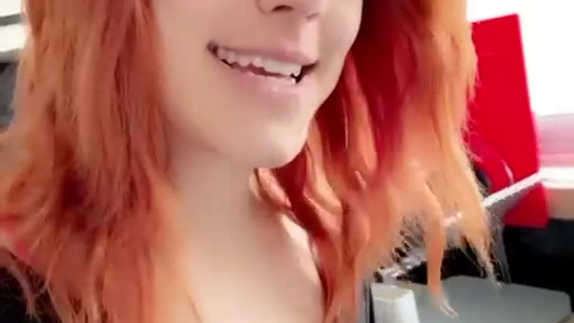 smol tetten Molly Stewart onlyfans