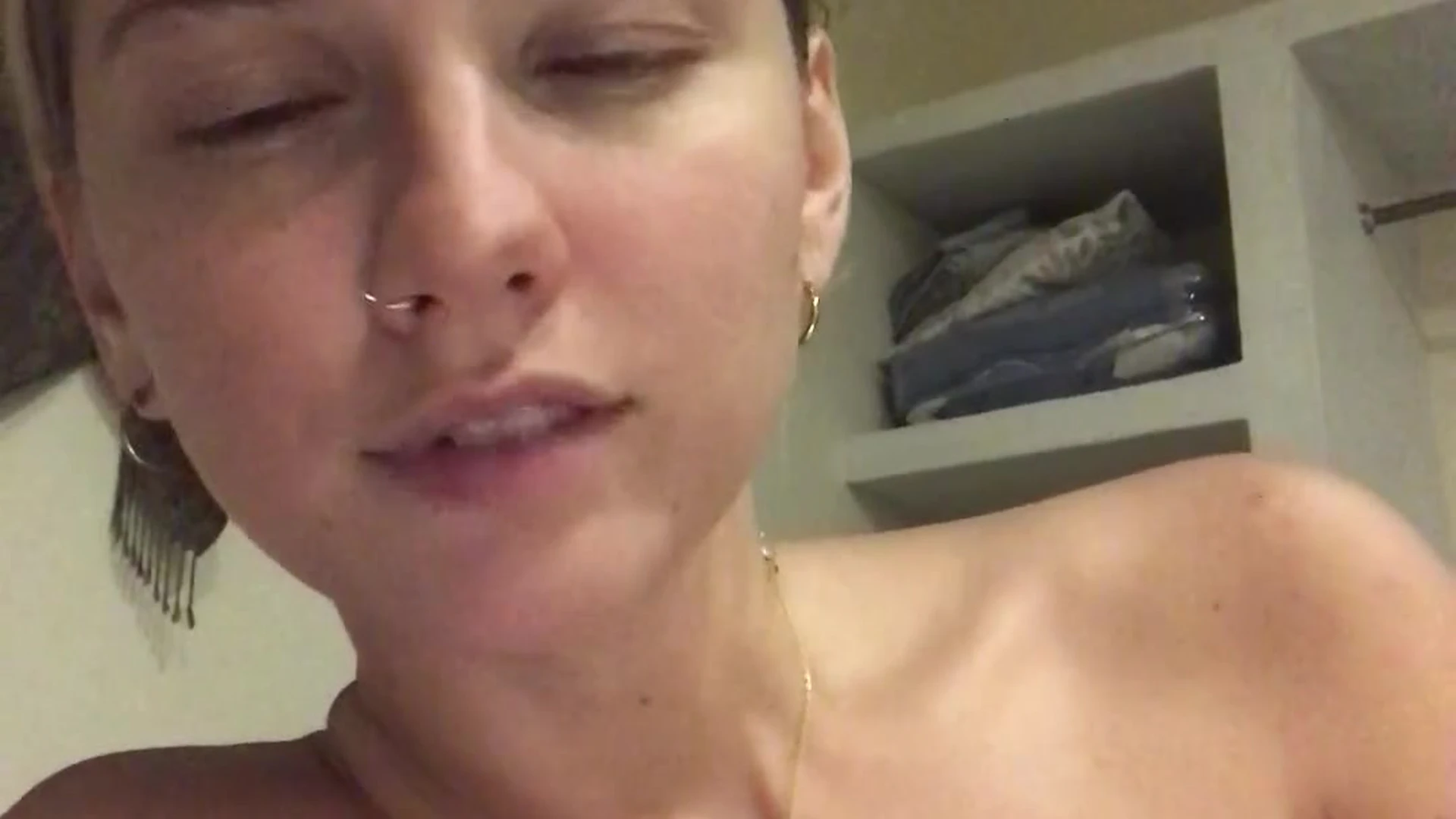 cute bimbo Lily Ivy sex Sensational