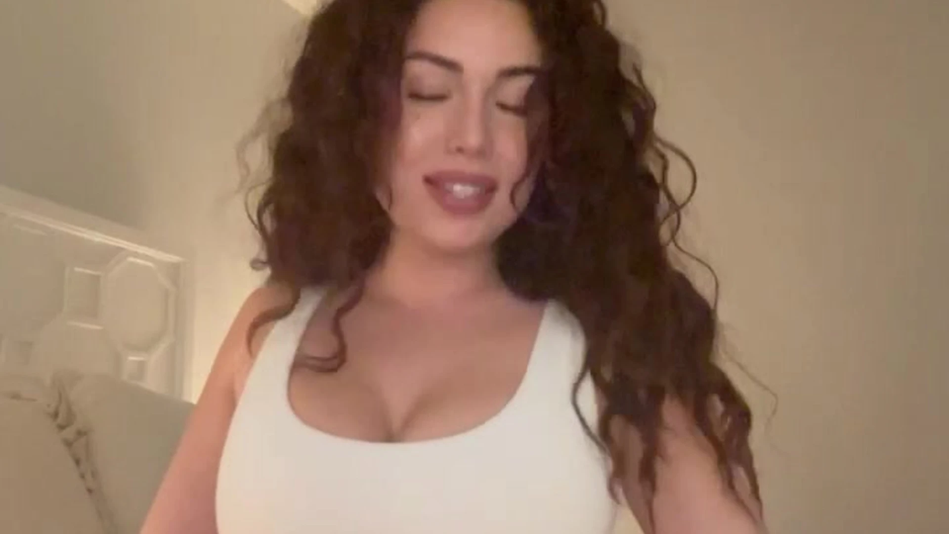 Captivating  huge naturals playgirlcris leaked pic Full Video Leaked Exposed