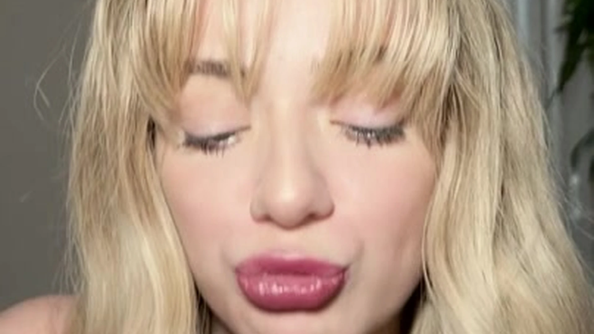 Dazzling  Dripping blonde Autumren Fansly leak