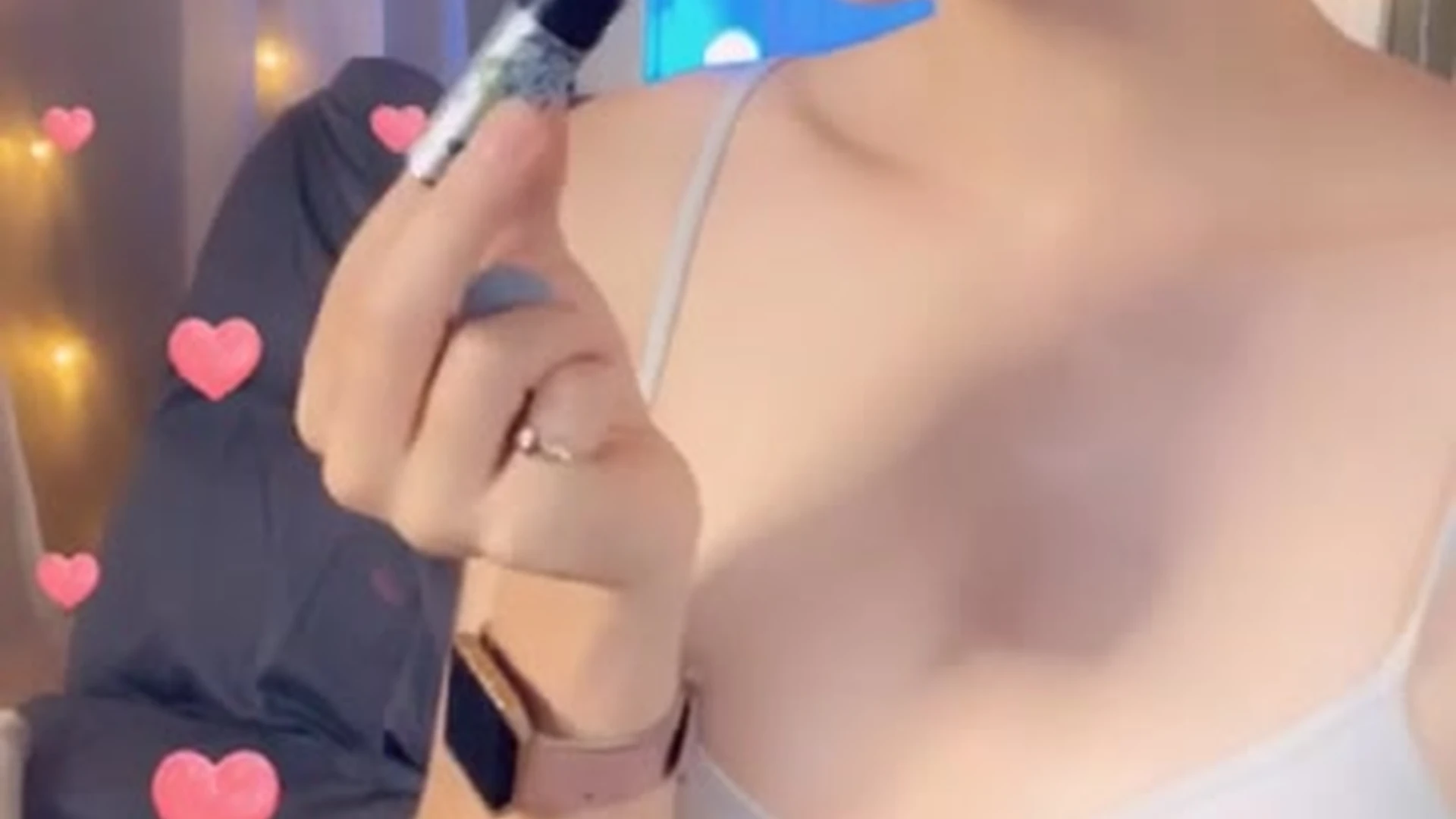 impressive petite AliceOnCam nude boobs