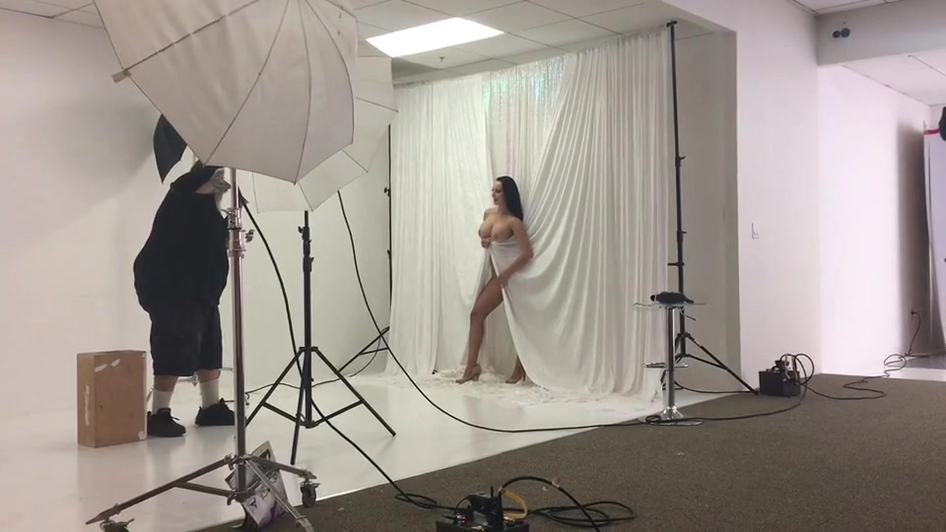 fake boobs Lexi Luna onlyfans Epic