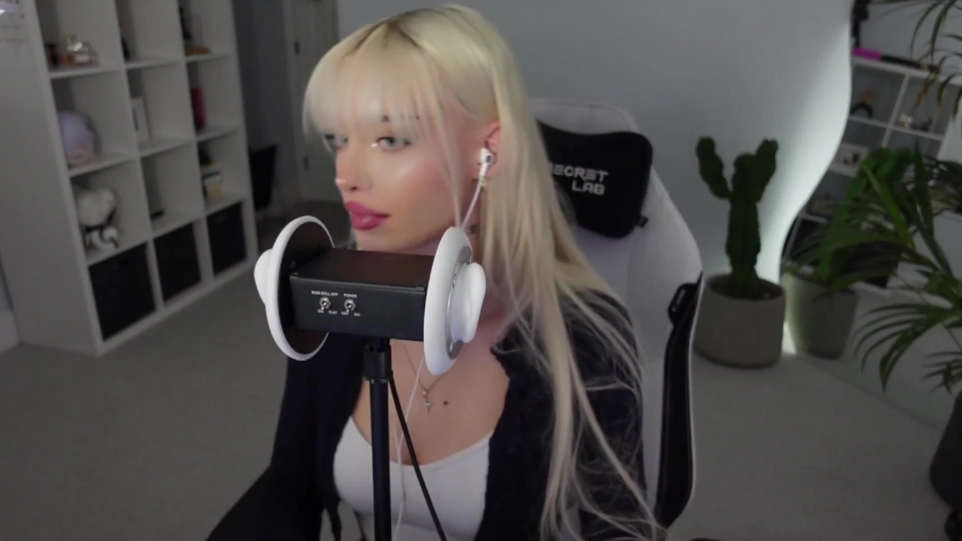 Skilled Dripping small ass ari baby tits
