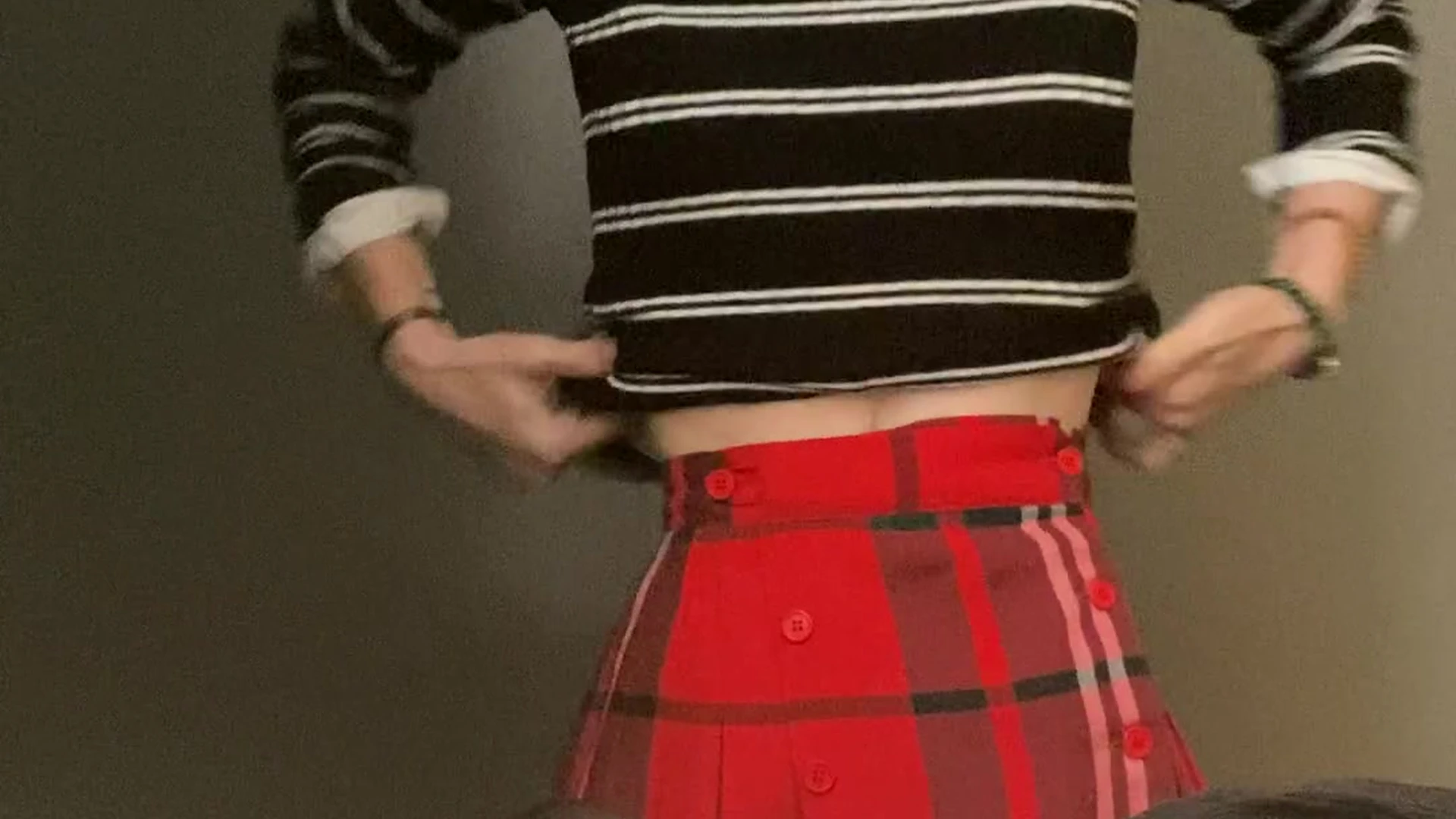 small ass AliceOnCam onlyfans nude pics Video