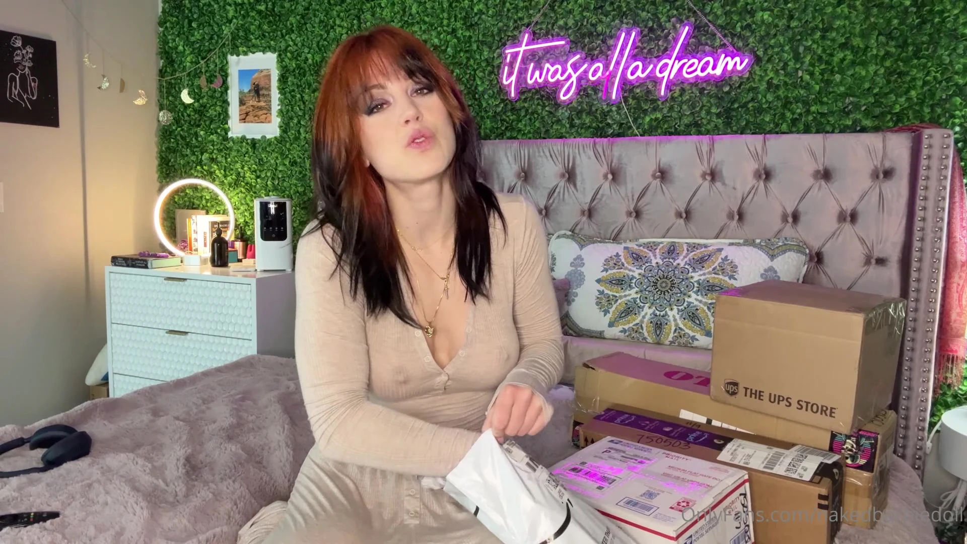 Exposed teen brunette Molly Stewart onlyfans leaks Full Clip