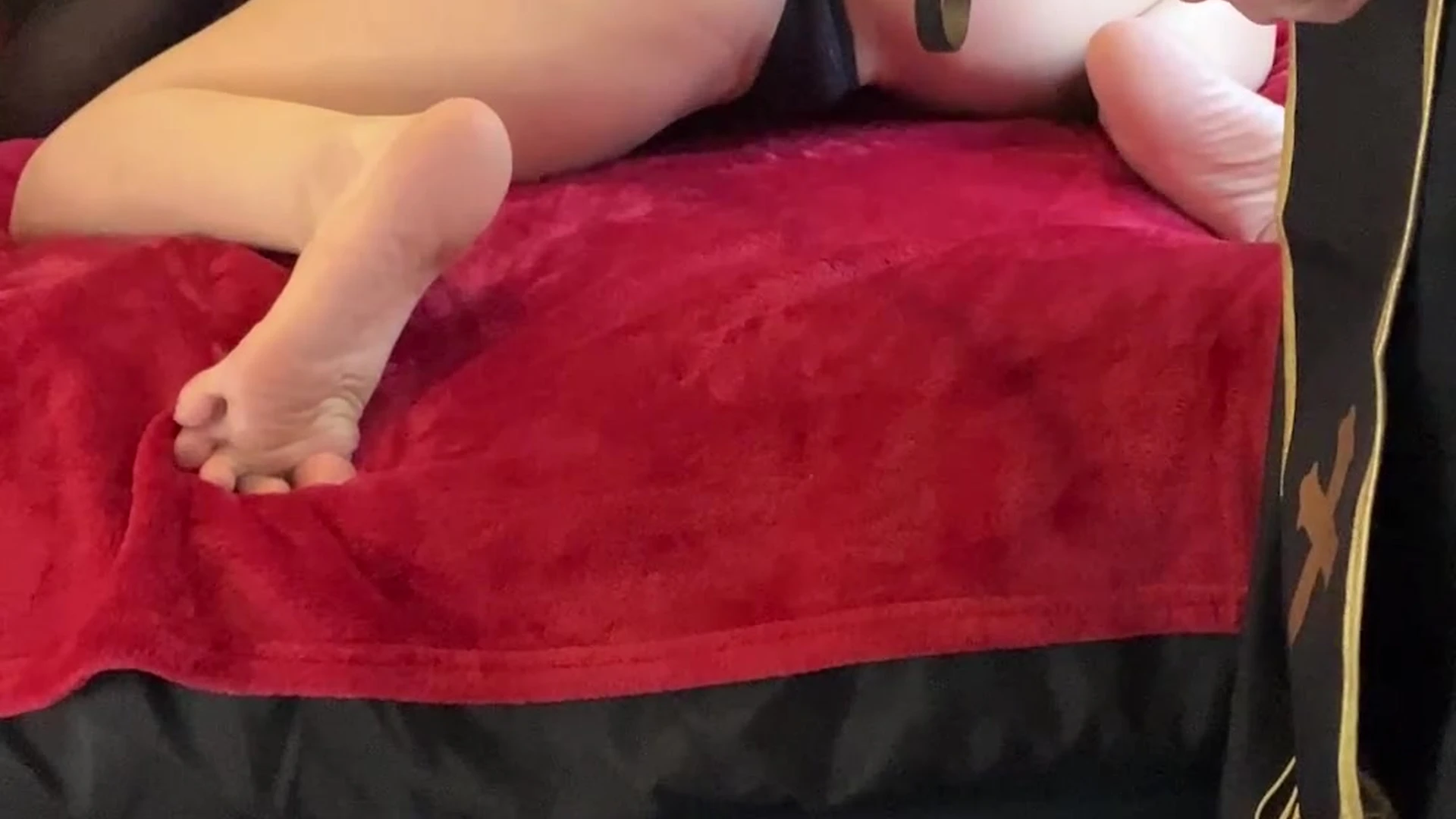Epic sexy bitch cute womanwearingred Fansly leaks