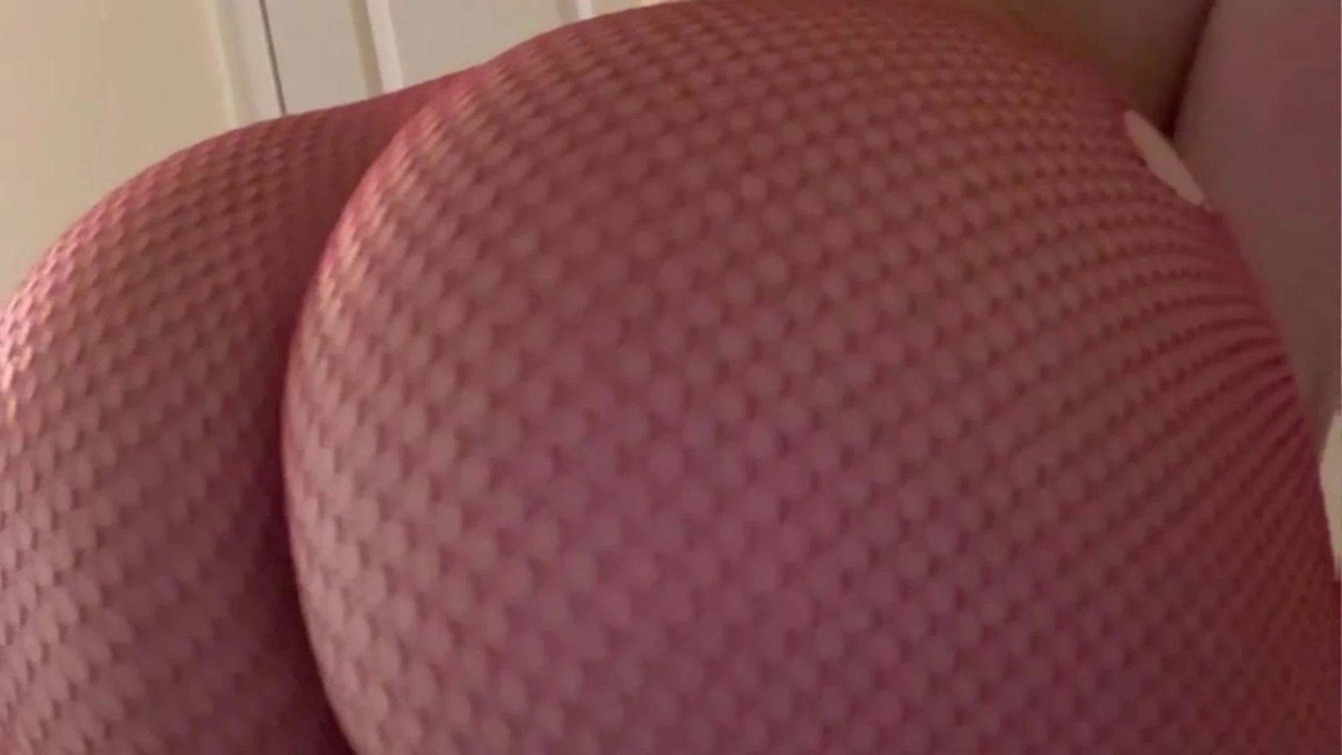 hoe brunette danicooppss tits pic