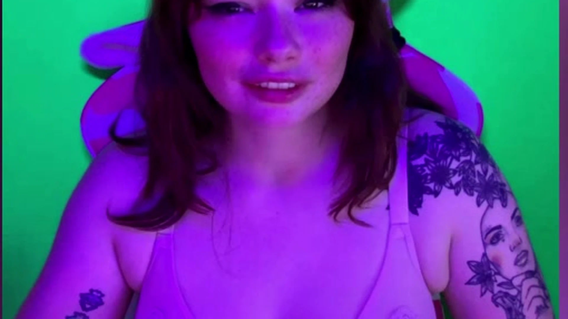 Assertive teaser Sabrina Lynn clips