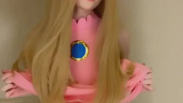 teen Strawbeariemilkk naked pics