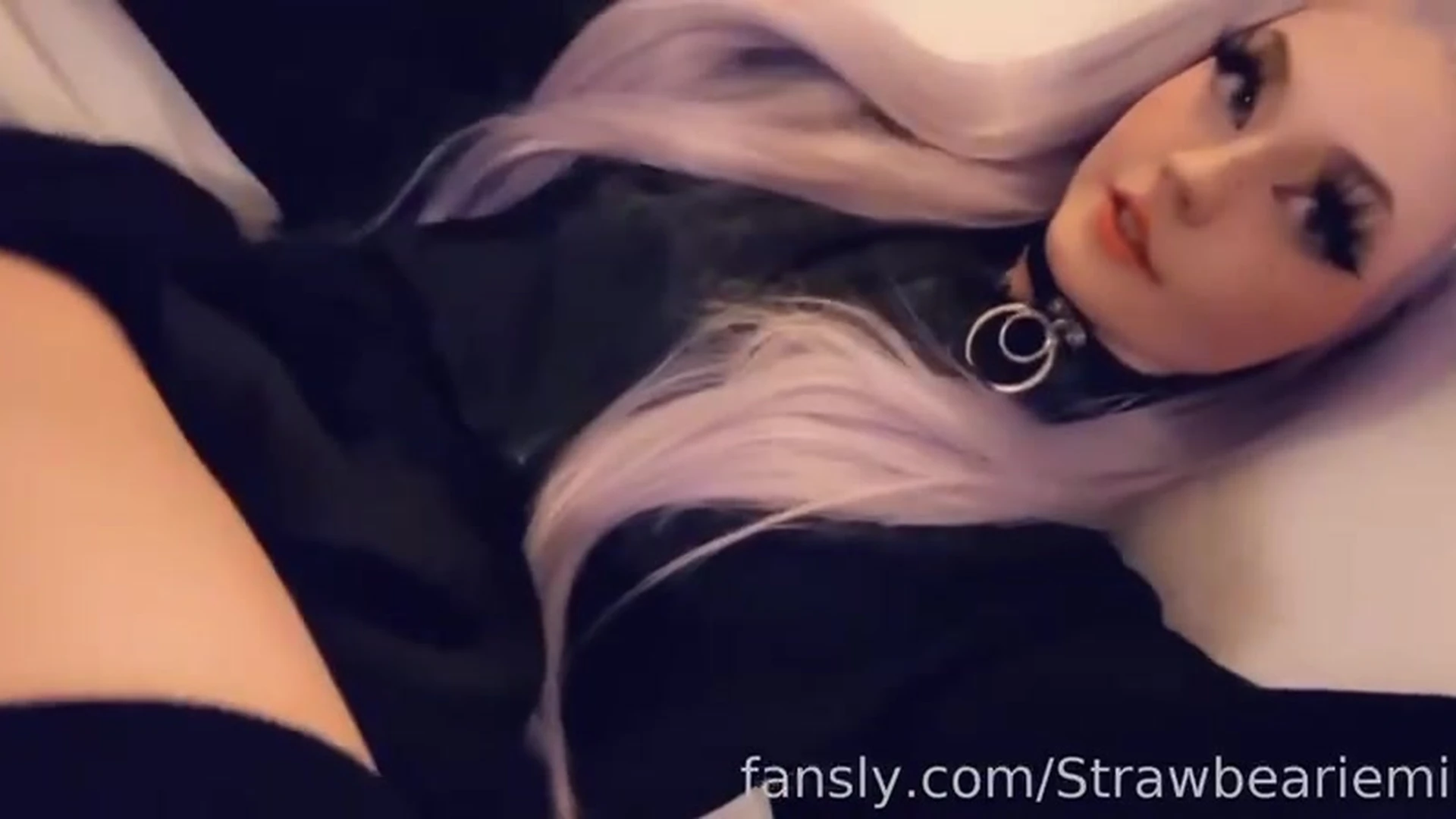 slut Strawbeariemilkk Nude Leaked video full