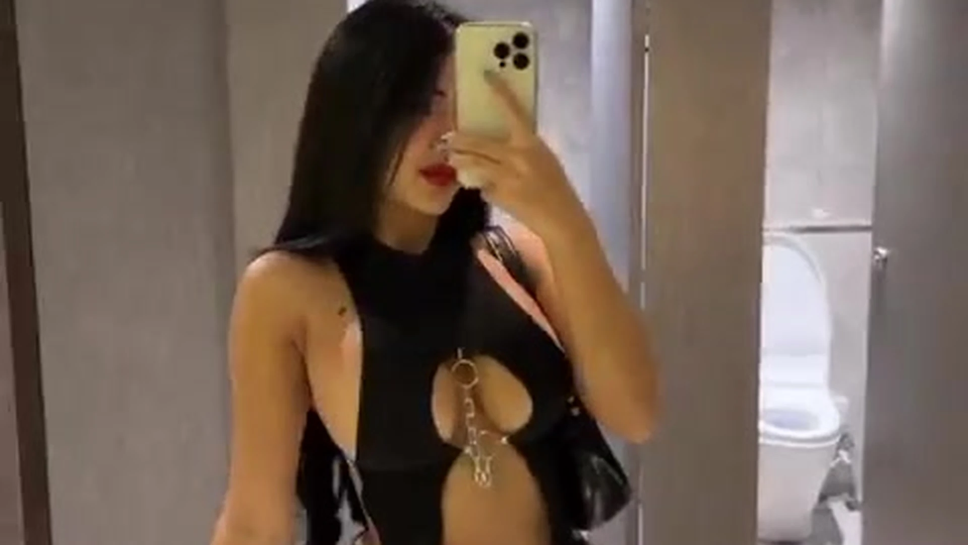 sexy Praew Phatcharin Nudeleaks Sensational