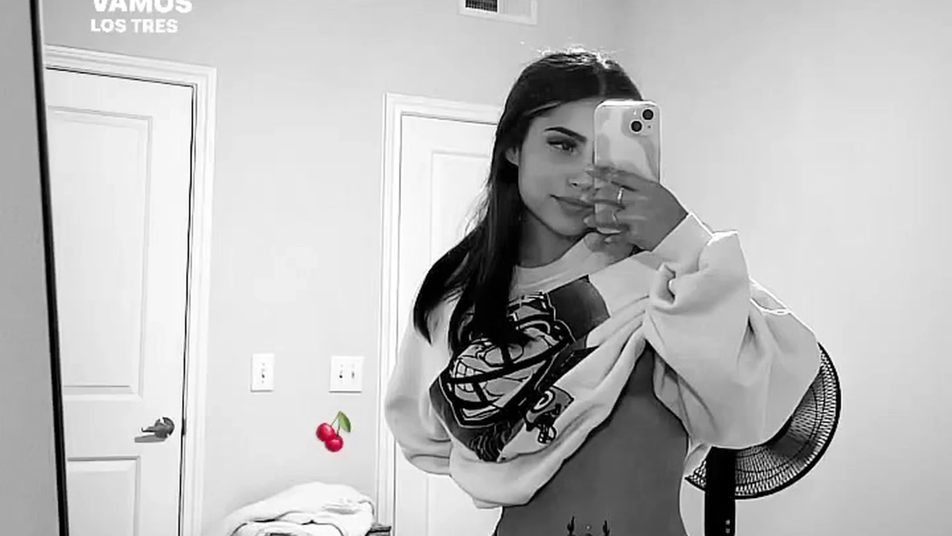 cute latina Angela Alvarez onlyfans pics EXPOSED