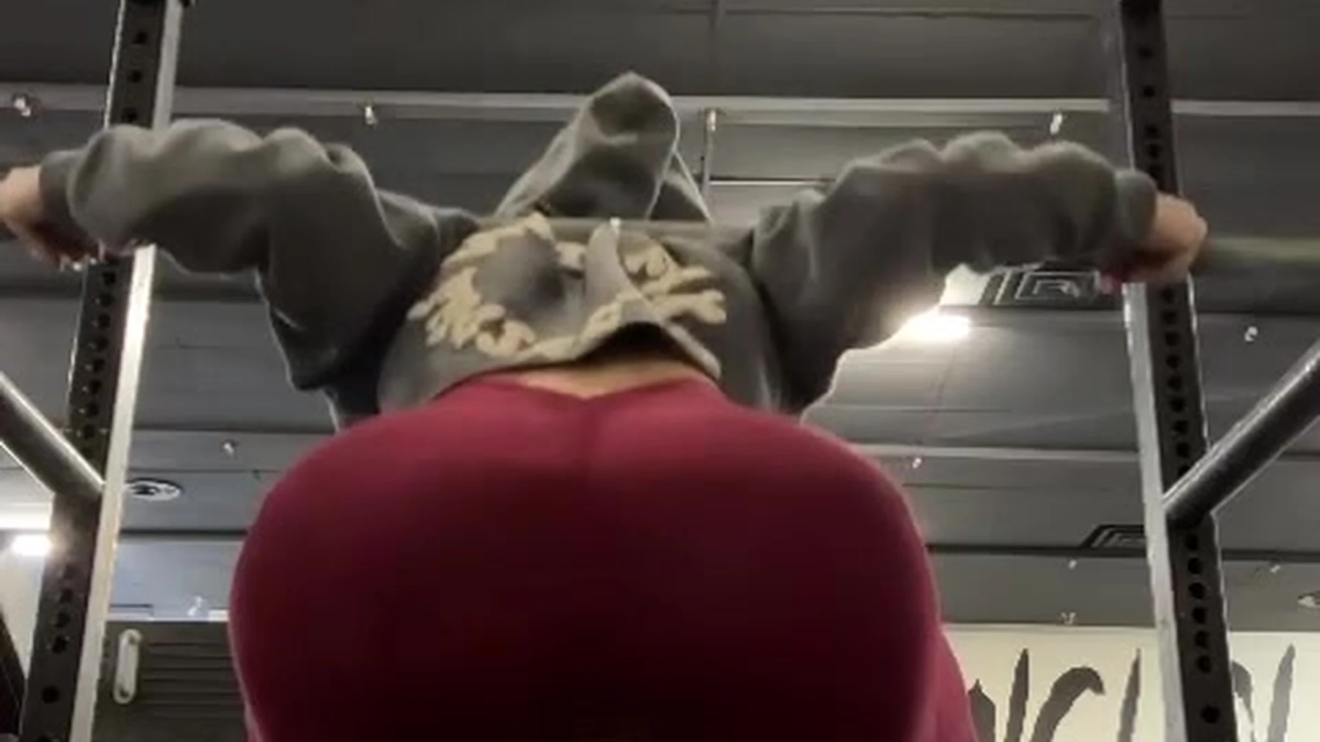 caucasian Molly Stewart of leaks