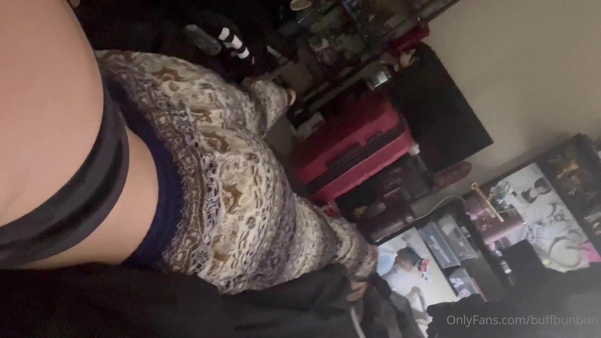 OF GIRL Dripping small tits asian womanwearingred leaked only fans