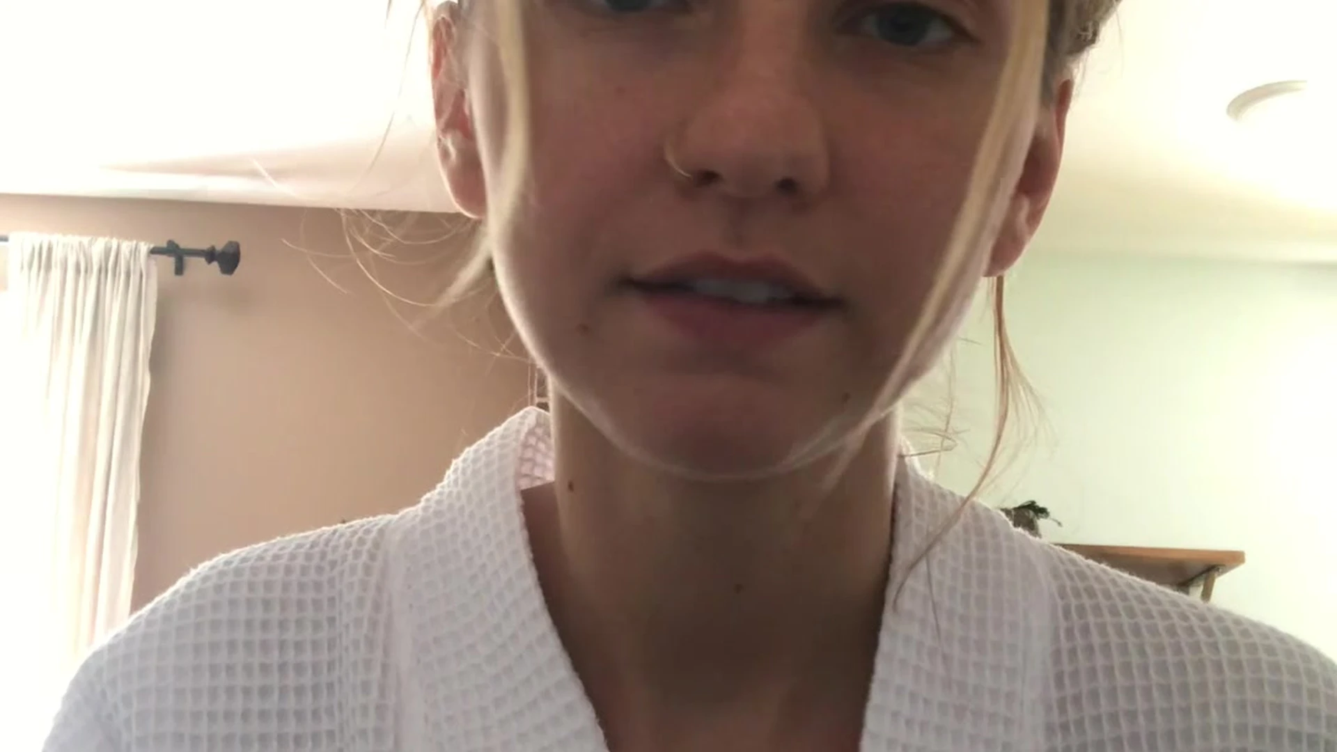 blonde Lily Ivy masturbating Clip