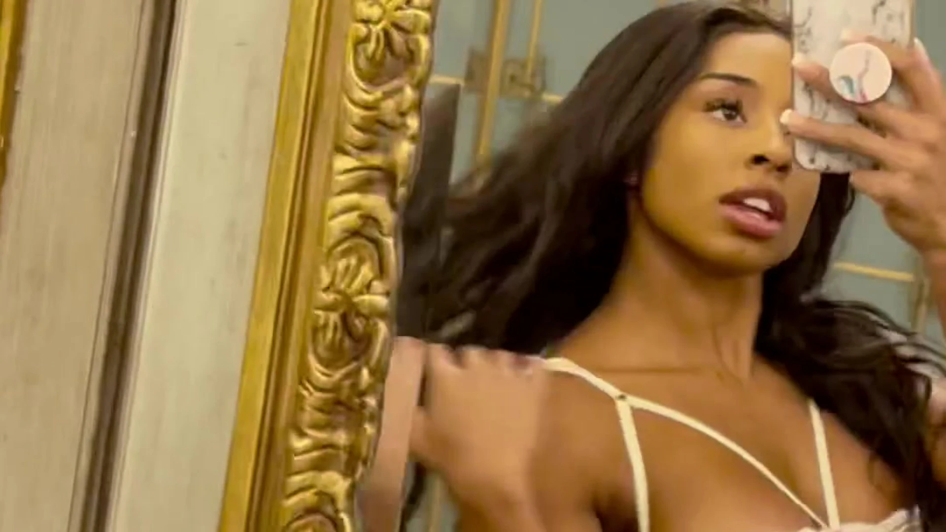 Effervescent  black Qimmah Russo fapello