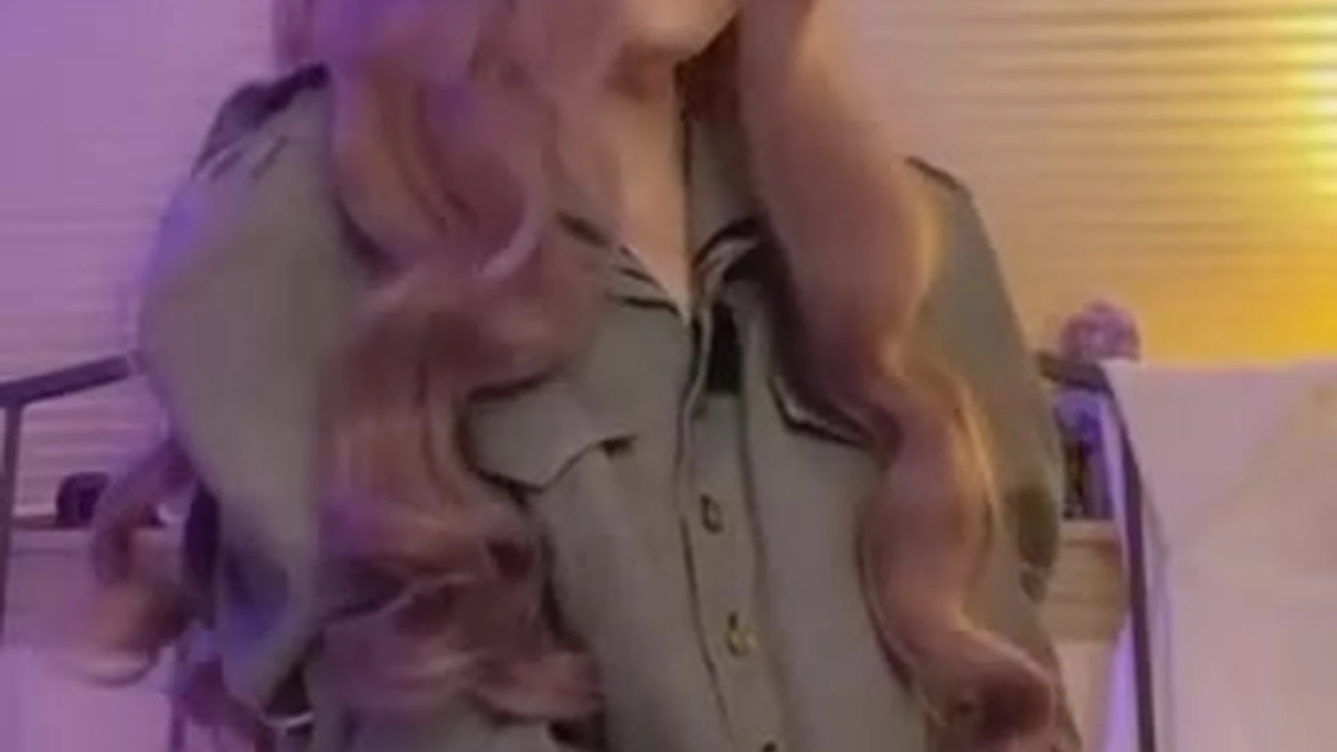 teen Sweating teen Strawbeariemilkk l e a k e d