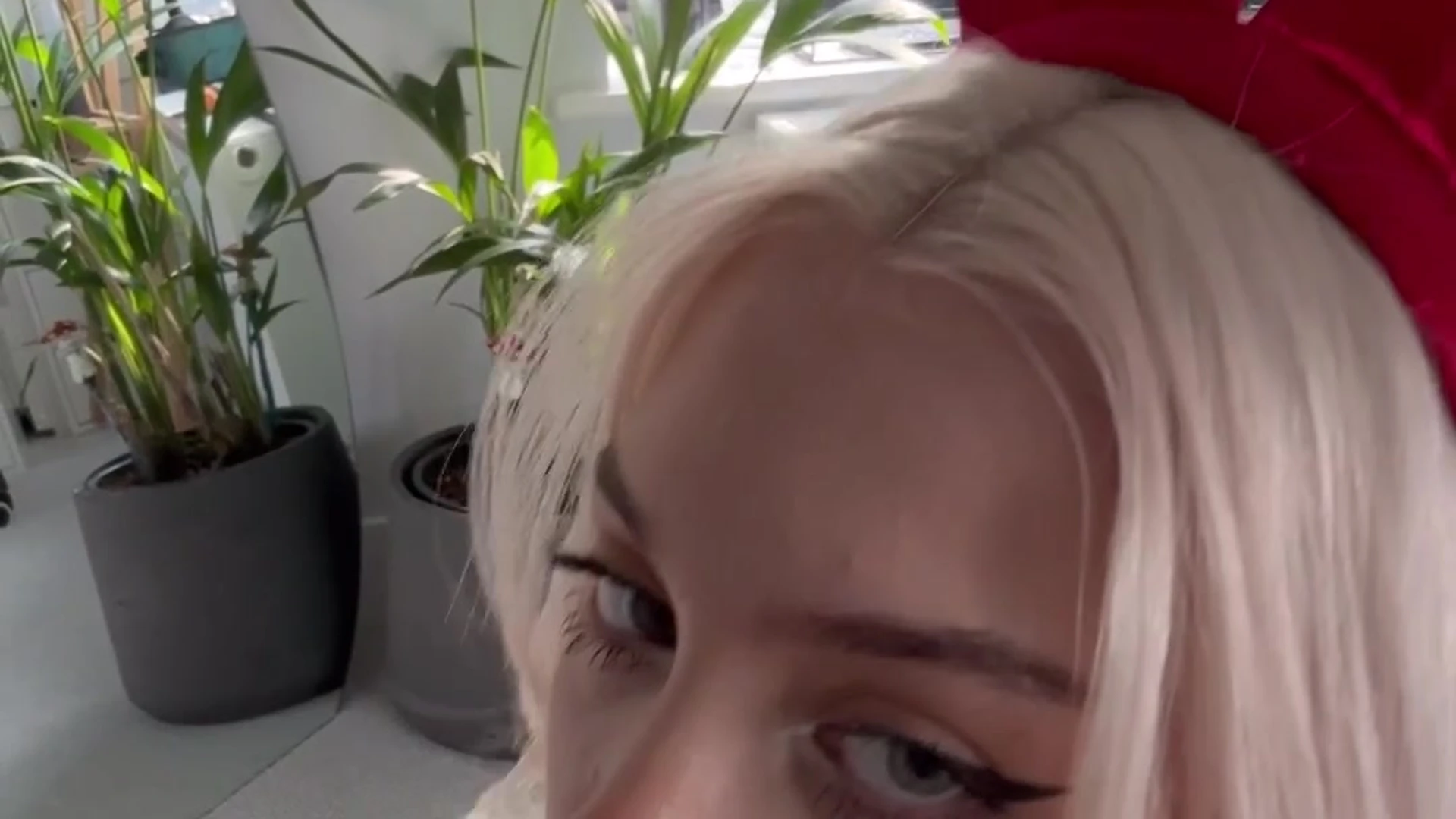 Epic Confident  small tits ari baby porn pic