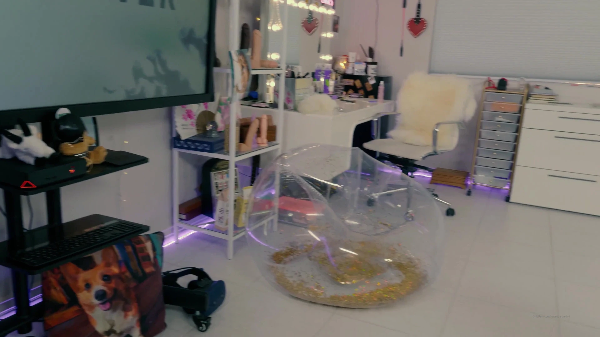 teen natural tits Molly Stewart leak Exposed