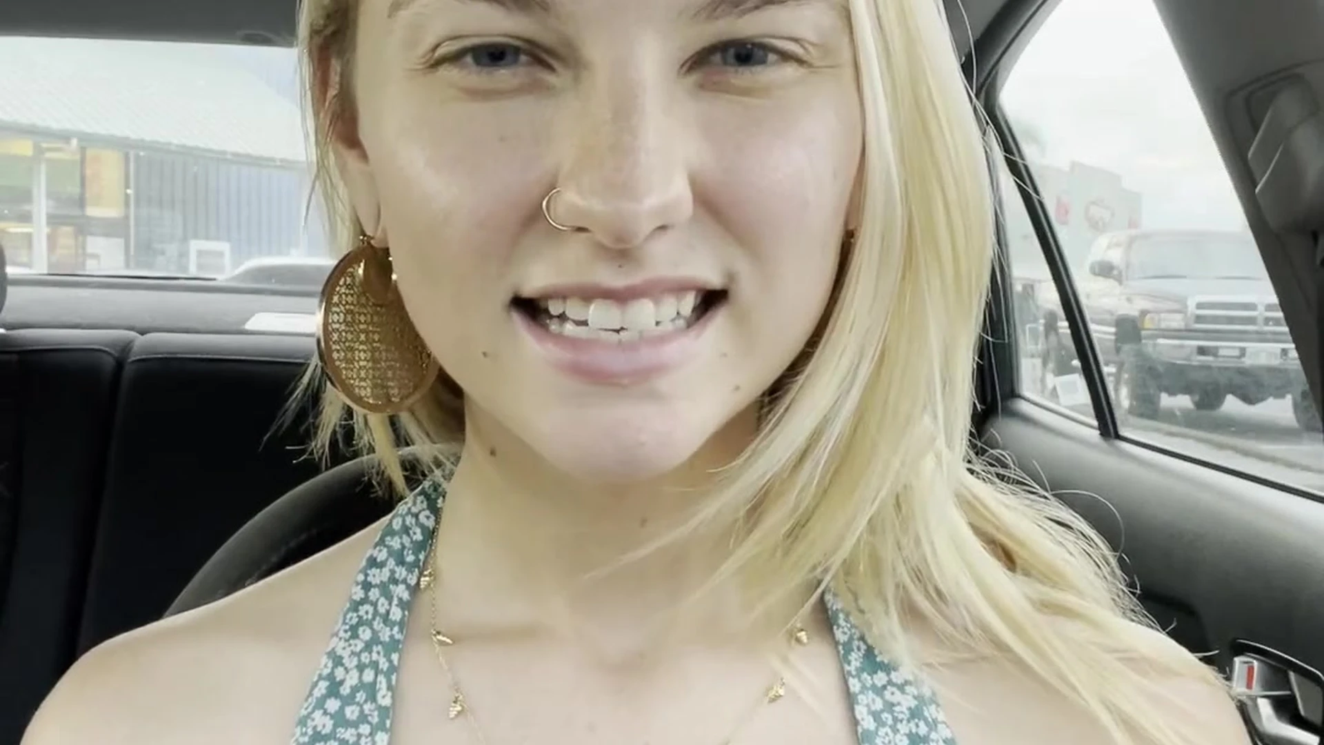 hot girl nice tits Lily Ivy cams Sensational