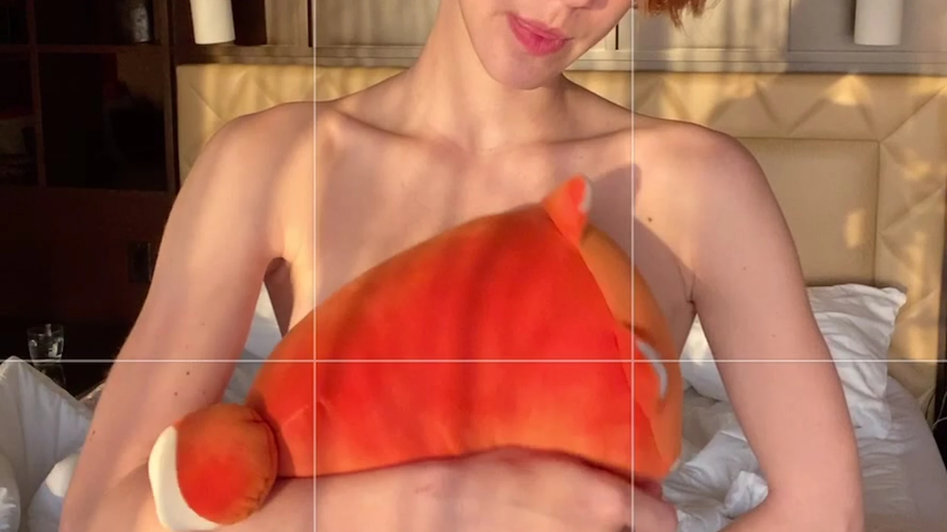 slim AliceOnCam nude