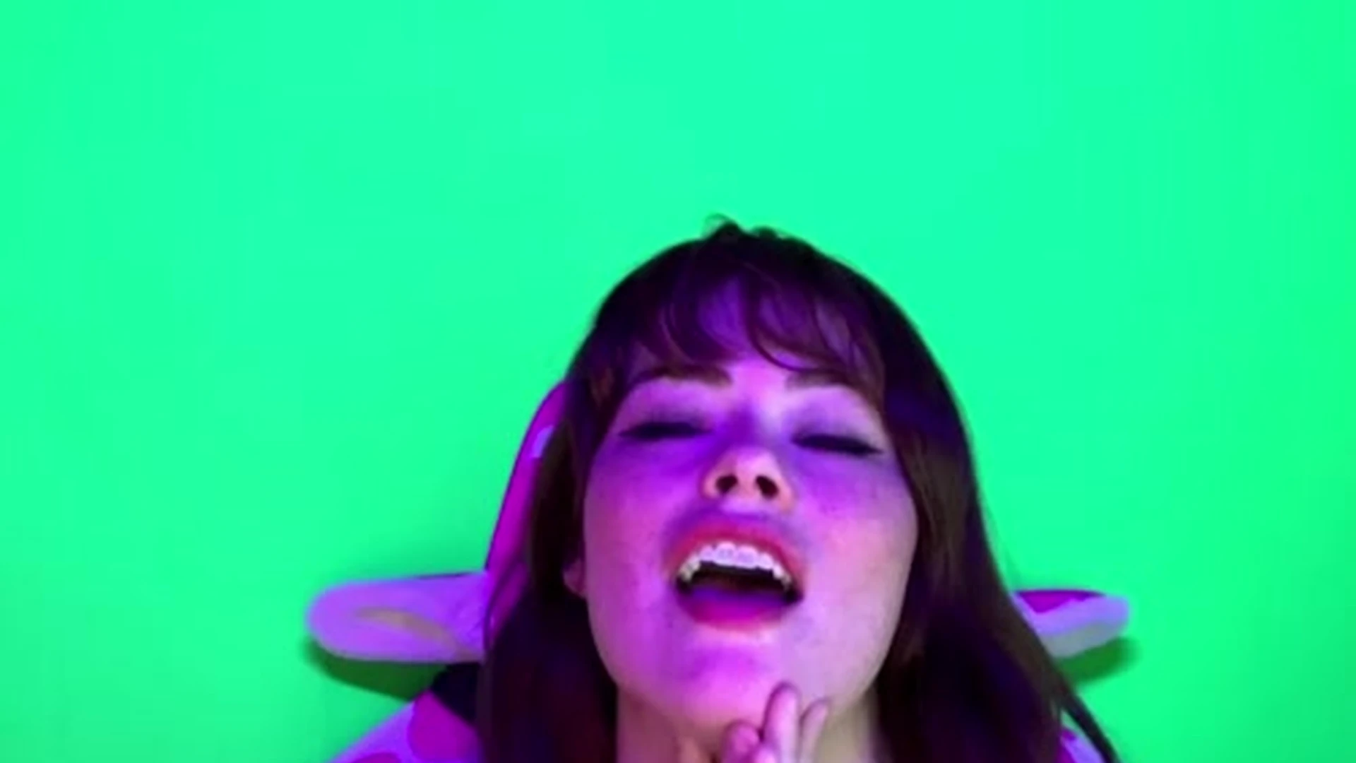 small tits Sabrina Lynn Nude onlyfans