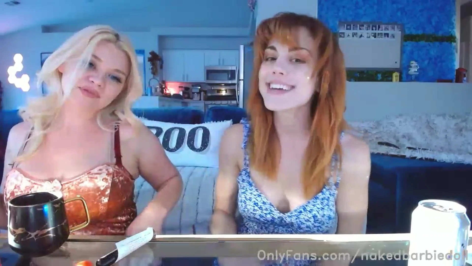 BABE natural tits Molly Stewart onlyfans naked