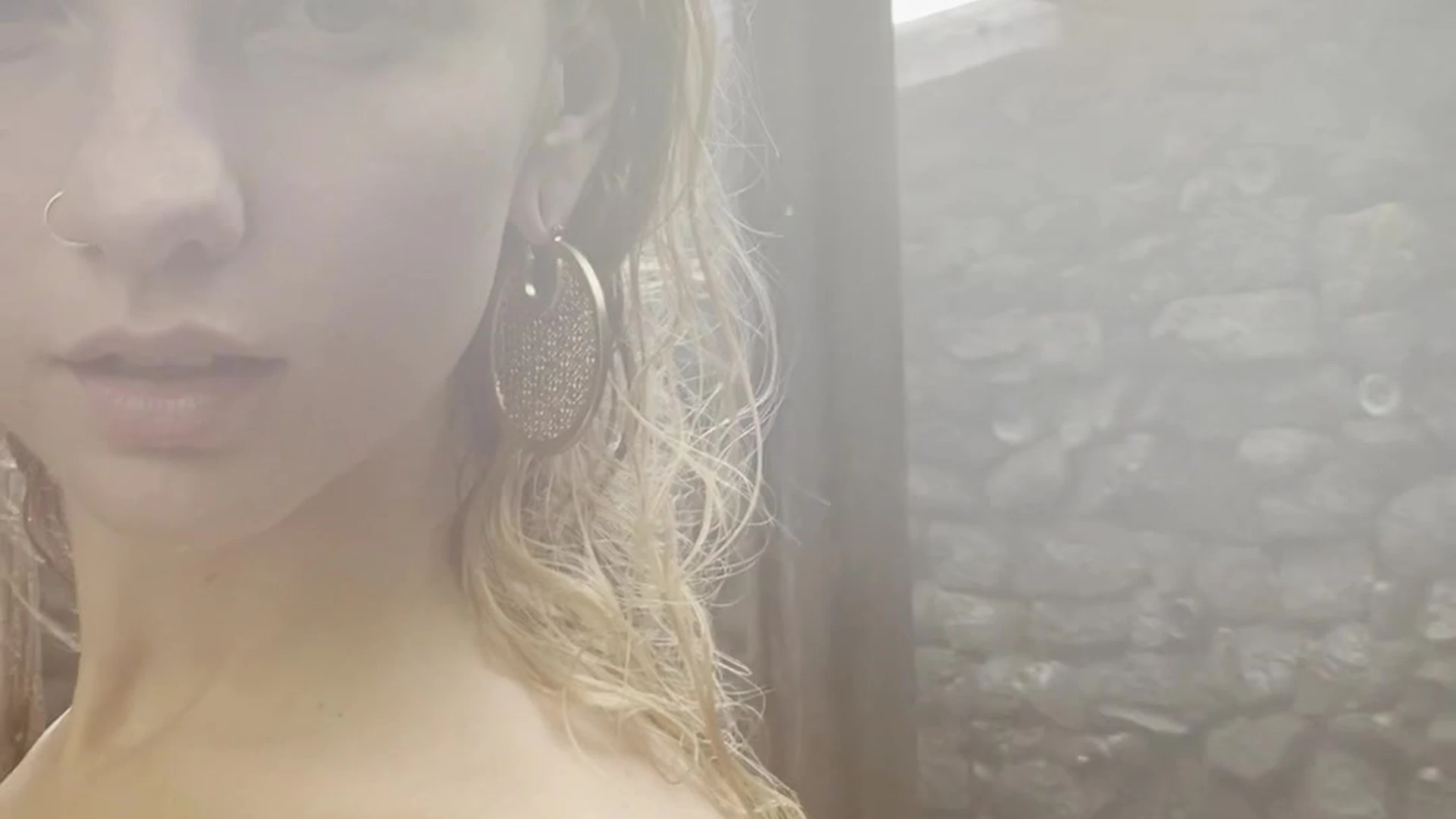 Epic average sized tits Lily Ivy sex tape
