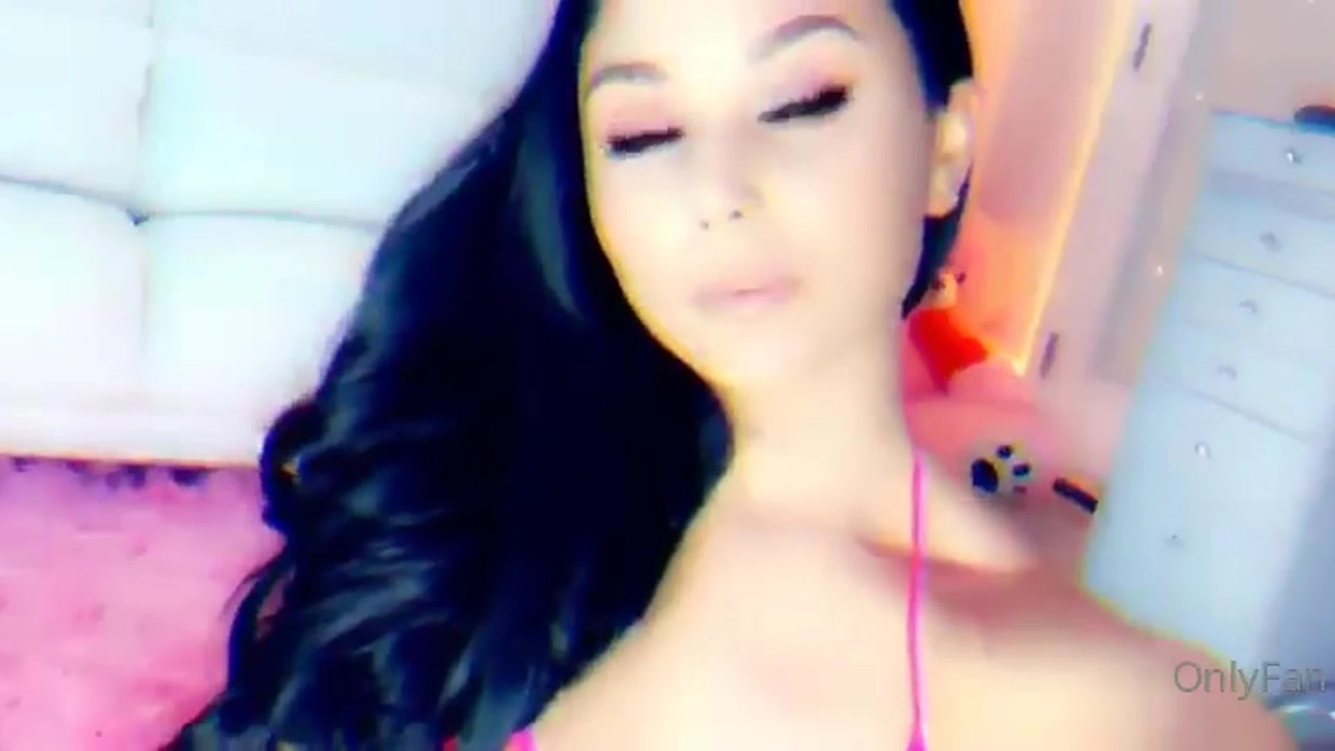 slim Ariana Marie nude tits fullvideo