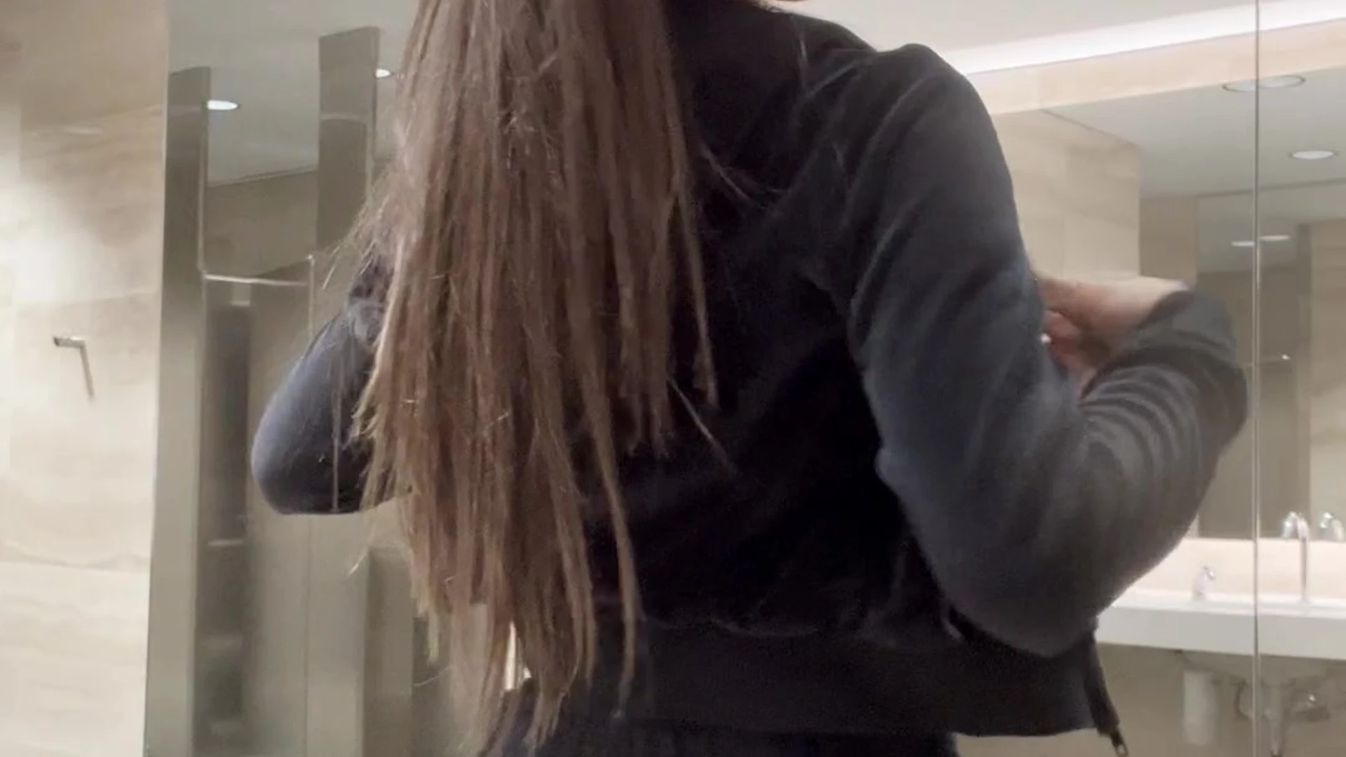 Exposed slut fake tits bbyanni sextape