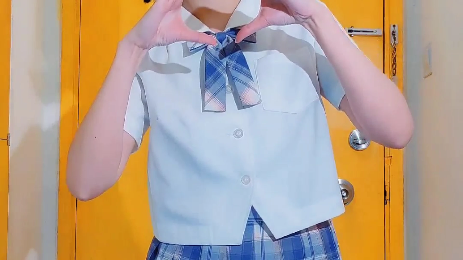 Exposed petite Anaimiya Nude OF