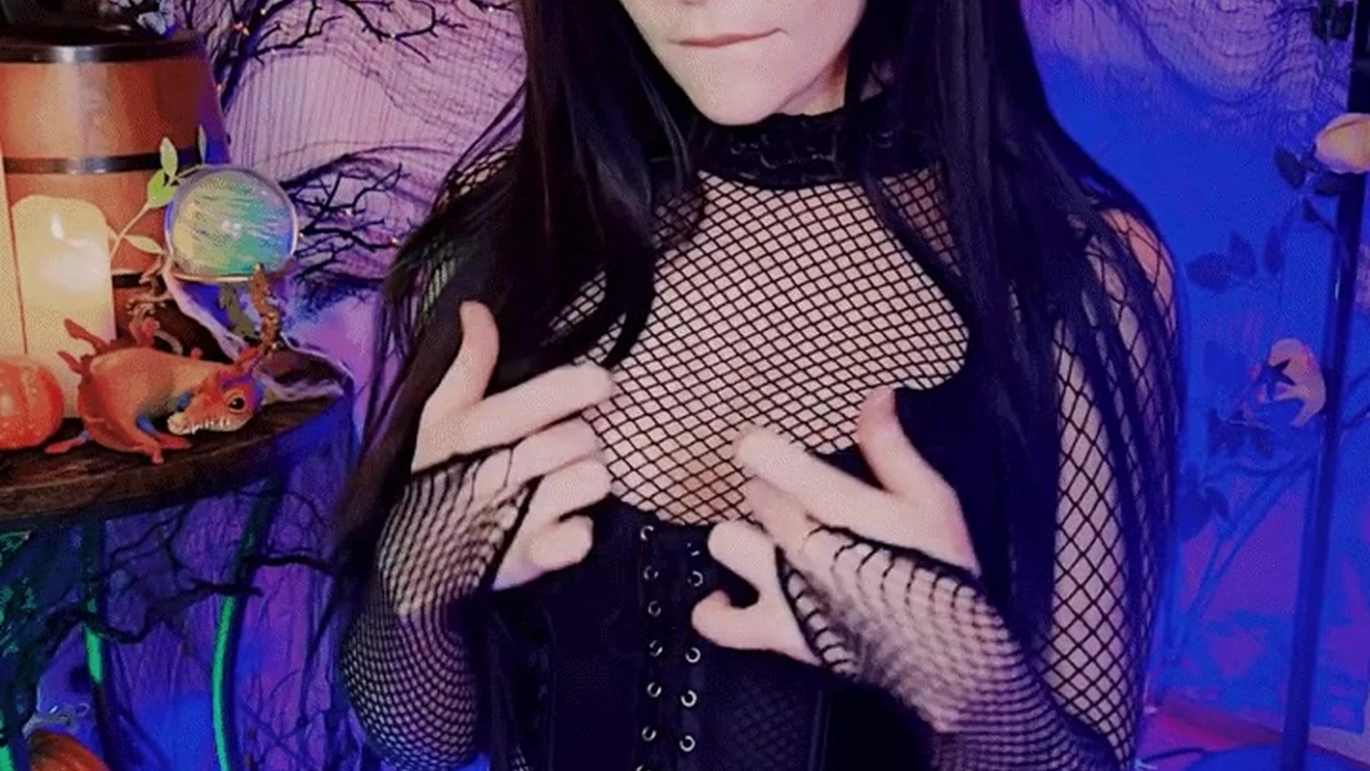 impressive Sweating Caucasian Ashe Maree nude boobs